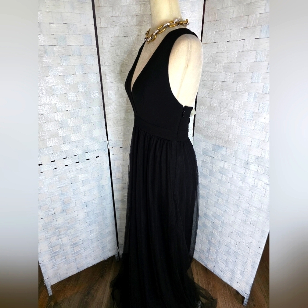 BCBGENERATION GOWN - Picture 4 of 9